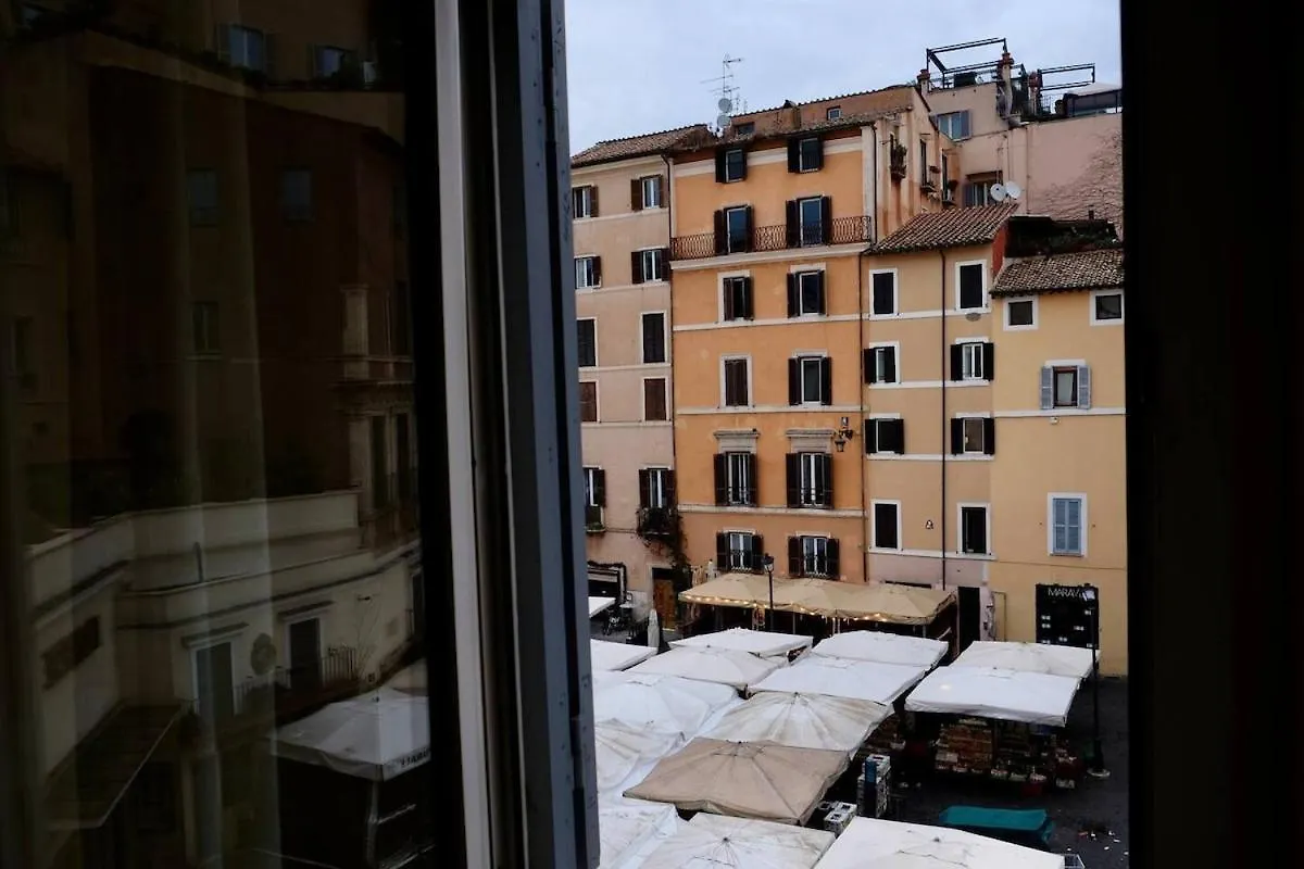 Campo De' Fiori View Apartment Rome Italy